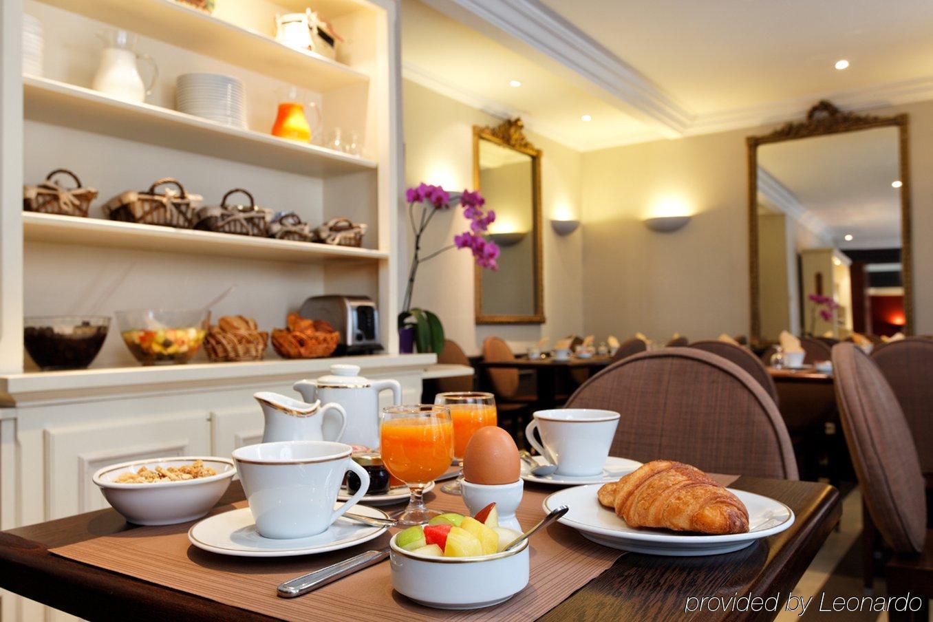 Passy Eiffel Hotel Paris Restoran gambar