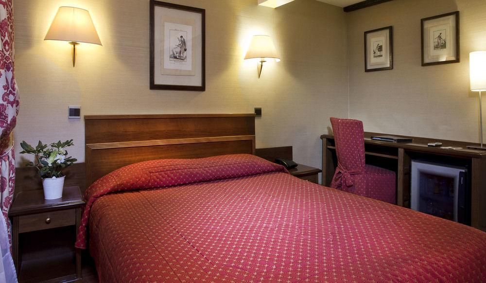 Passy Eiffel Hotel Paris Luaran gambar